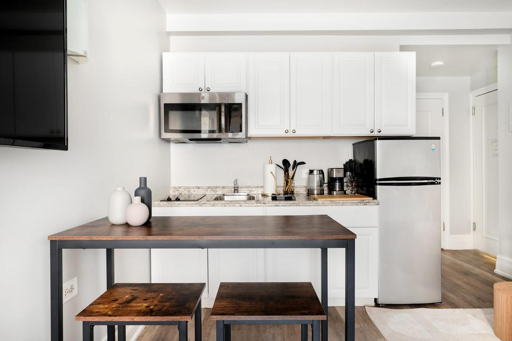 Appartement 73-410 Luxury 24 Dm New Uws Gym Laundry *